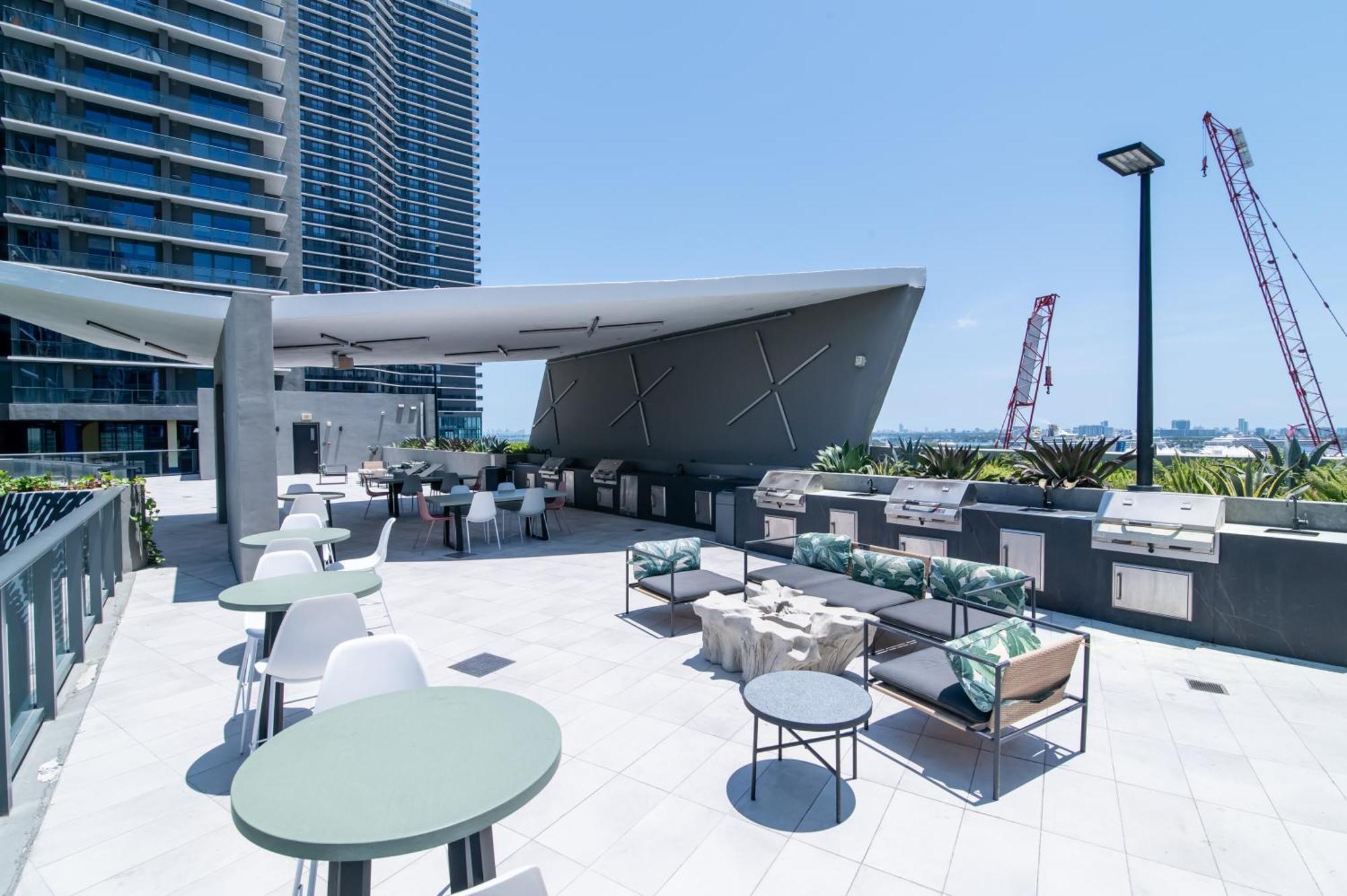 Luxurious King Bed Suite In Downtown Miami Ngoại thất bức ảnh